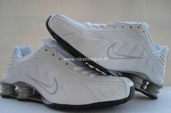 Chaussures Nike Shox R4 Blanc Gris